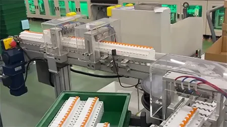 63mm Width Plastic Chain Conveyor