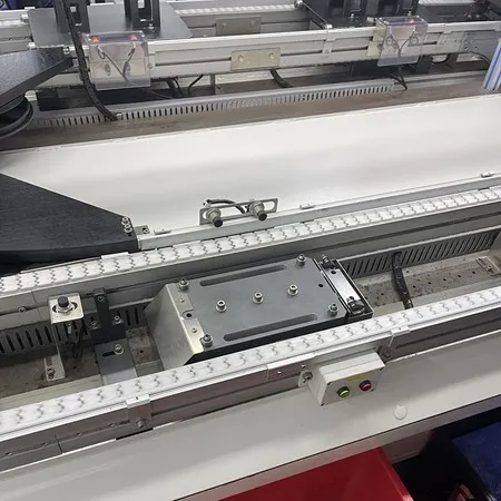 Pallet Chain Outfeed Conveyor